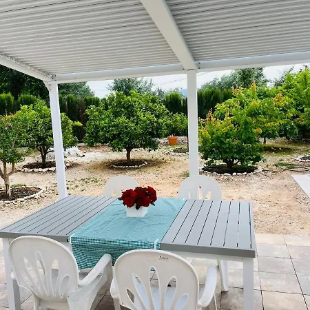 Apartment Olesia Denia